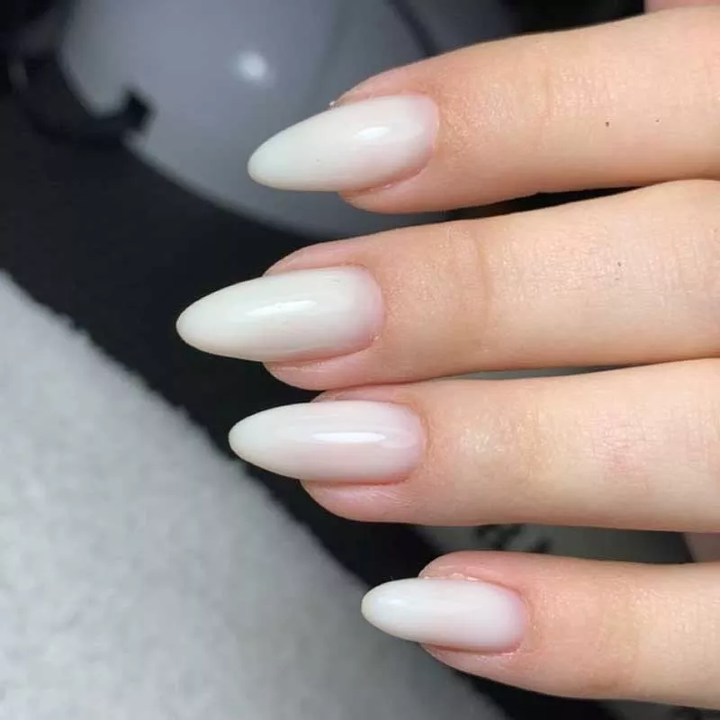 طراحی و کاشت ناخن در اسلامشهر و واوان