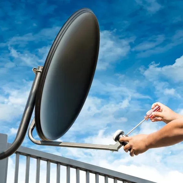 نصاب ماهواره فوری در تهران 09213006103